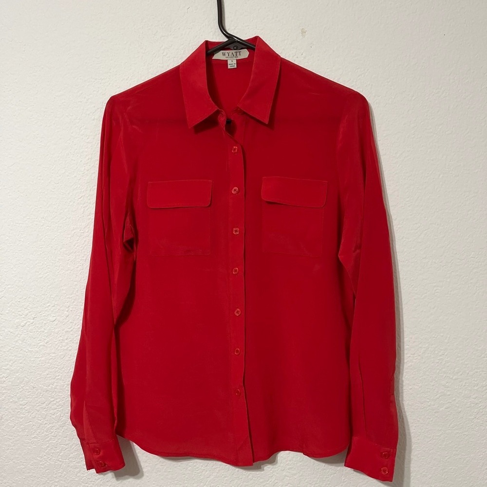 Wyatt 100%Silk Red Button Up Blouse Office Quiet Luxury Old Money Classic  Top S - Picture 2 of 7